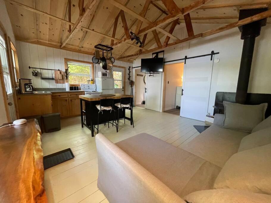 Leland'S Lakehouse วูล์ฟวิลล์ ภายนอก รูปภาพ
